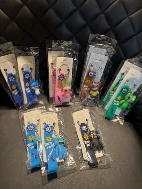 Cute Animal Keychain Strap - Multiple Colors😝 choose yOUr COloR